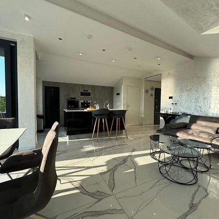 Seaview Apartment Funtana Exterior photo