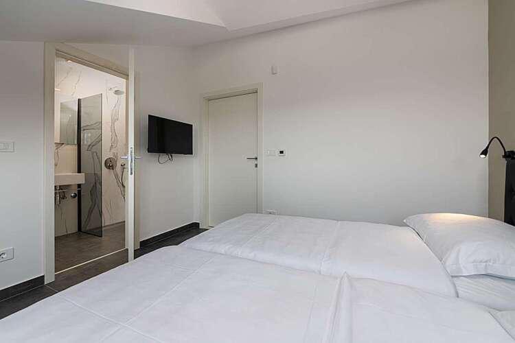 Seaview Apartment Funtana Exterior photo