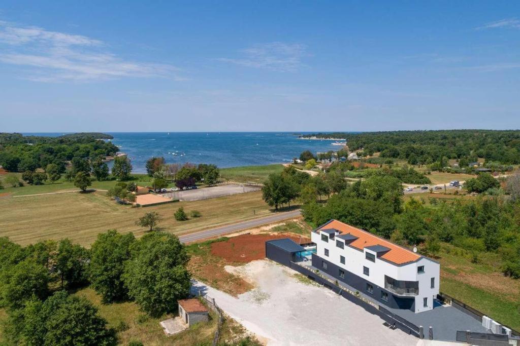 Seaview Apartment Funtana Exterior photo